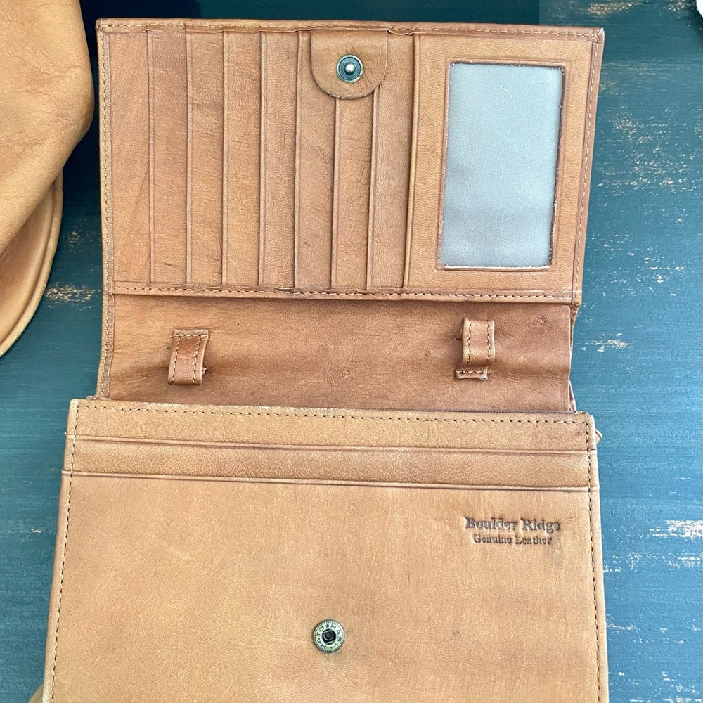 Boulder Ride Wallet with Straps